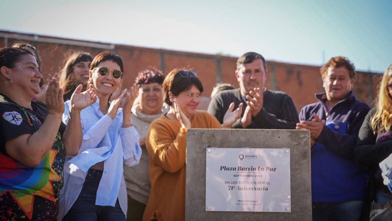 Mayra inauguró la nueva plaza del barrio La Paz