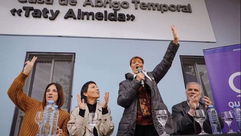 Mayra Mendoza, Taty y Laura Alonso inauguraron la casa de abrigo temporal "Taty Almeida" en Bernal Oeste