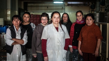 Las fotos de las trabajadoras de Mielcita que resisten el desmantelamiento de la fábrica