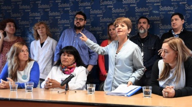 Docentes insisten con actualización mensual de la cláusula gatillo: van a Trabajo