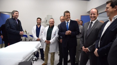 Insaurralde inauguró un hospital y aprovechó para mostrar la fuerza del Frente de Todos