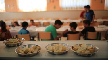 La crisis alimentaria empujó a un grupo de padres a presentar un proyecto para mejorar los alimentos en comedores