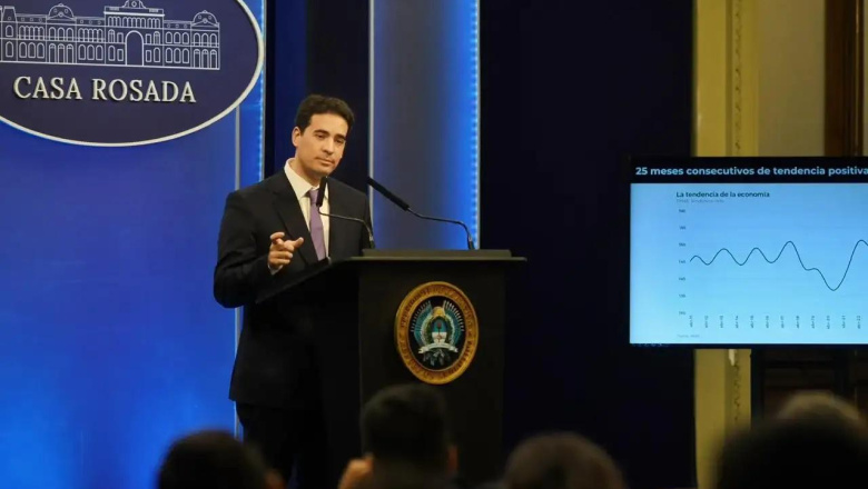 Adrián Ravier, mes 1 de una vocería con errores no forzados: del país bananero al dólar a $1800