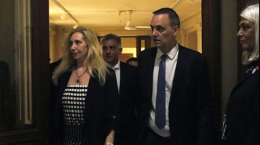 La Casa Rosada ratifica a Manuel Adorni en su cargo y apunta a una trabajadora por la filtración del video