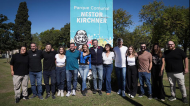 Máximo Kirchner llegó a Santa Fe: recorrió María Teresa y encabeza un acto en Puerto San Martín con De Grandis