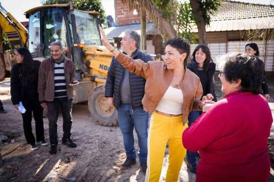 Mayra Mendoza y Cecilia Soler supervisaron la Obra Hidráulica Ezpeleta Oeste