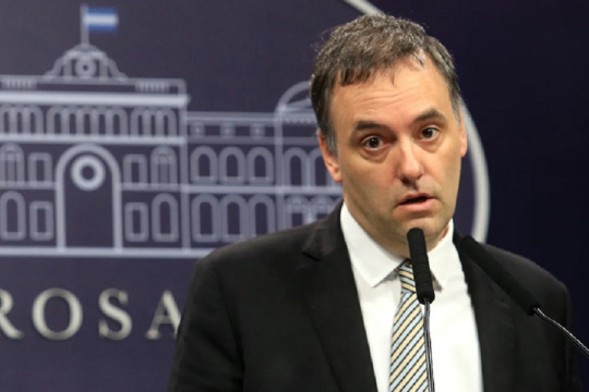 Adorni: "Sin dudas, cometimos errores, pero no vamos a modificar el rumbo"