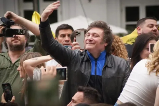 Un pleno al conurbano: Javier Milei y Diego Santilli cerrarán la campaña bonaerense de LLA en Ezeiza